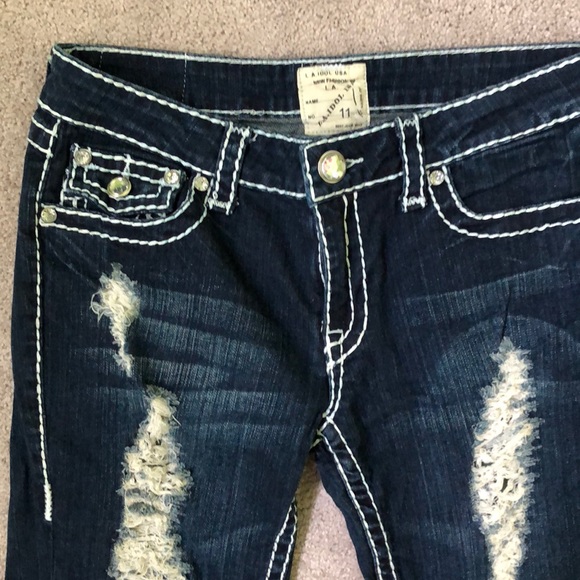 Jeans - Picture 2 of 4